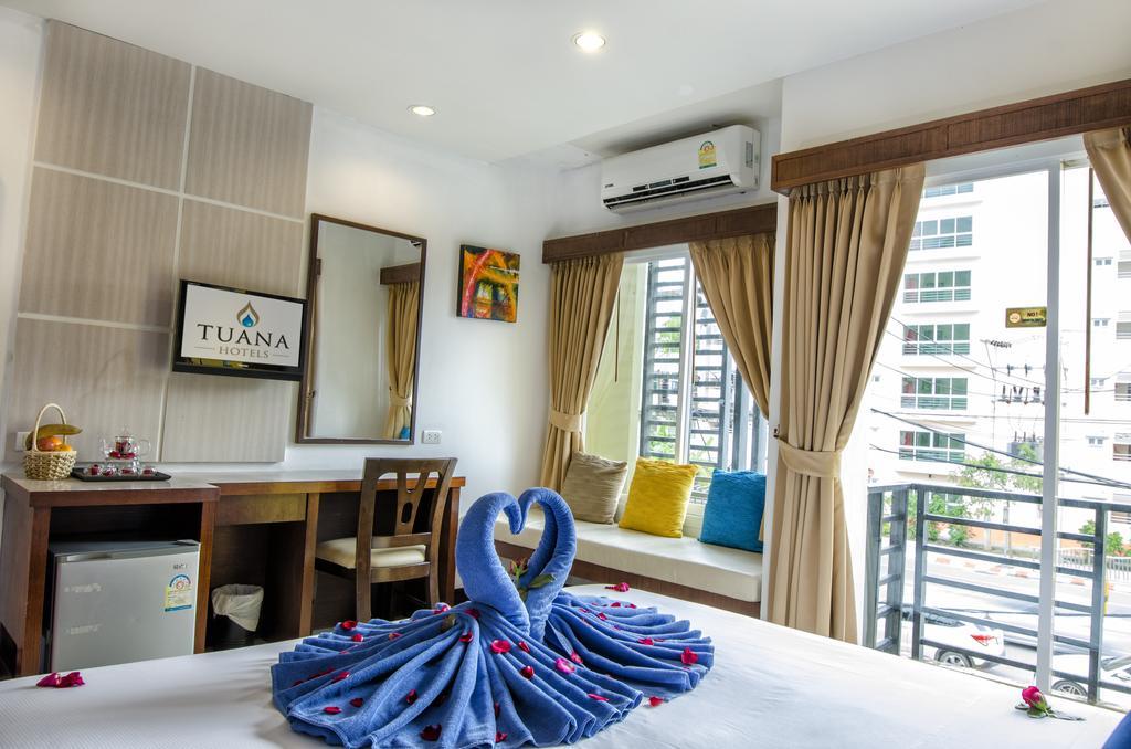 Blue Sky Patong Hotel Екстериор снимка
