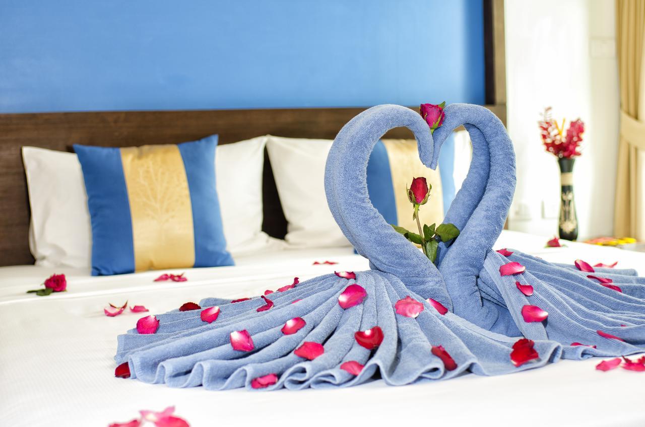 Blue Sky Patong Hotel Екстериор снимка