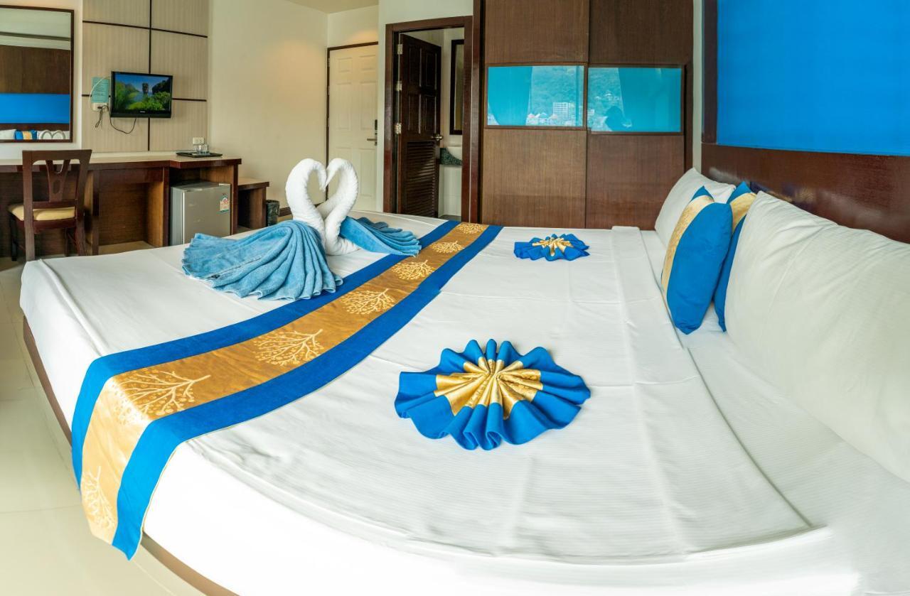 Blue Sky Patong Hotel Екстериор снимка